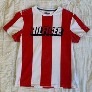 Tommy Hilfiger T-Shirt. Men’s Size Small.